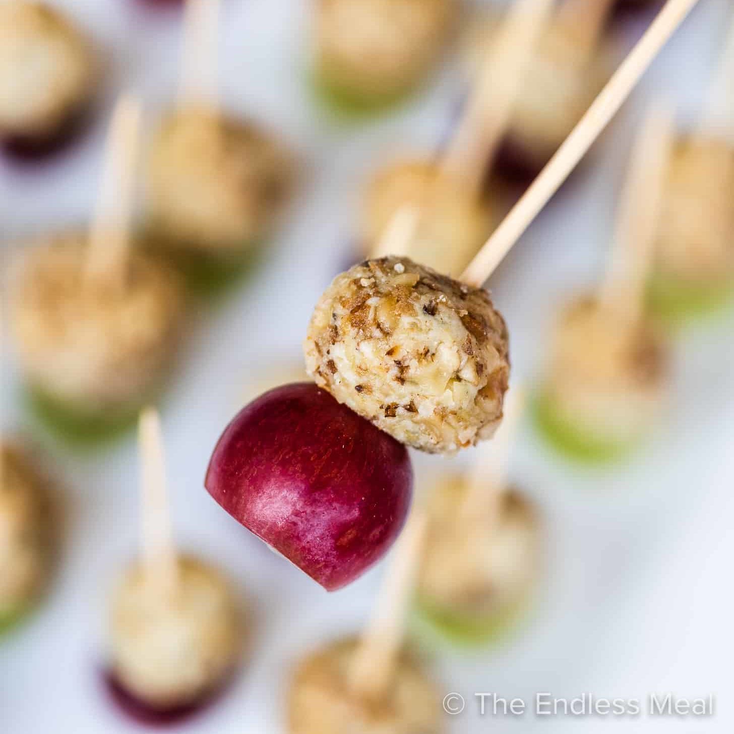 blue cheese and grape appetizer