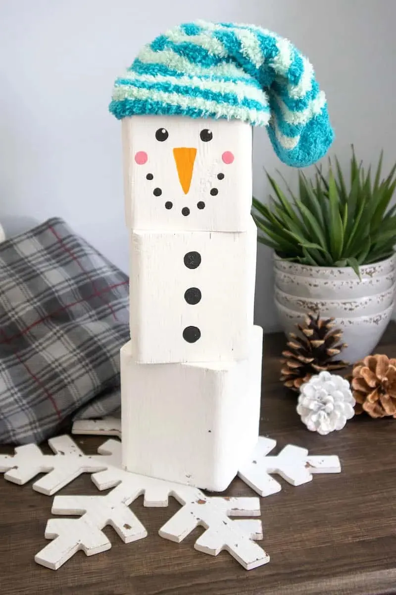 DIY Wood Block Snowman