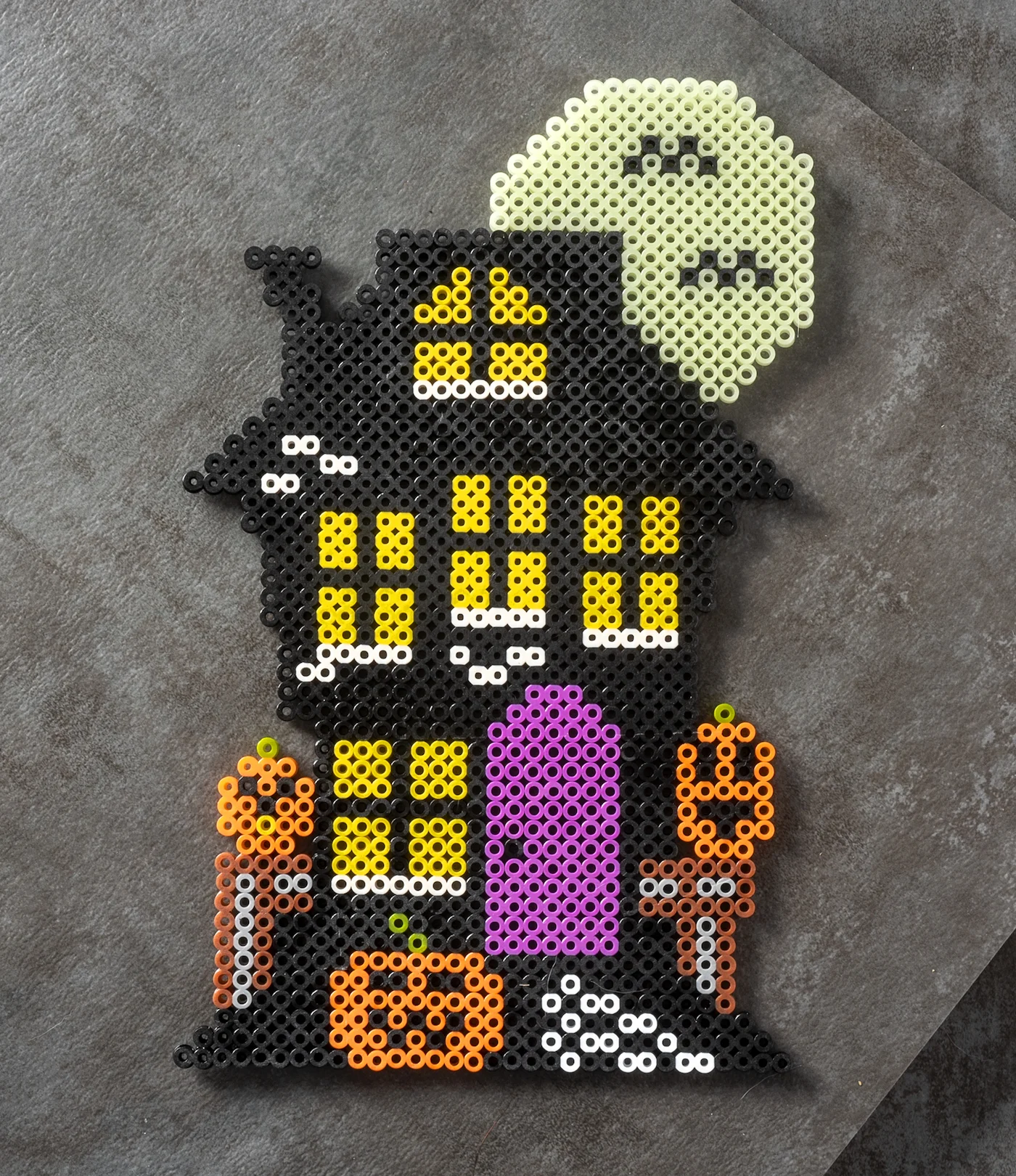 Haunted house perler bead pattern