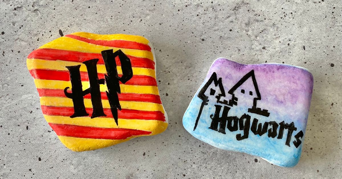 harry potter themed painted rocks tutorial