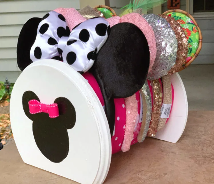 How to Make a Disney Ear Holder