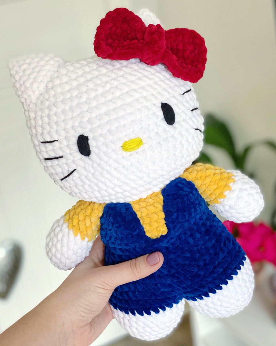 Hello Kitty Doll Crochet Pattern