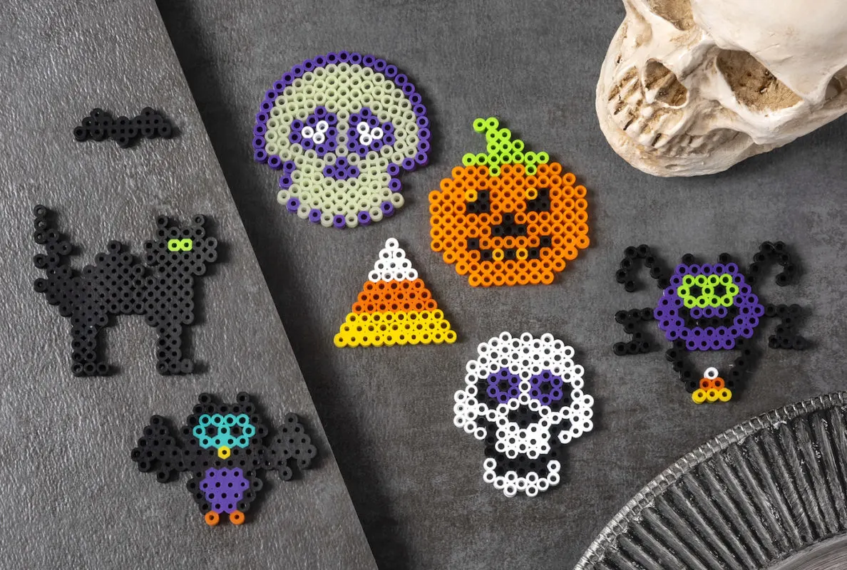 Halloween Perler Beads (50+ Free Patterns!) - DIY Candy
