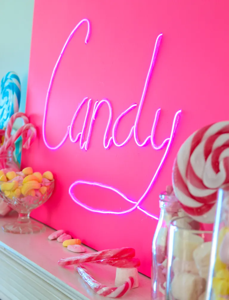 hot pink neon party sign