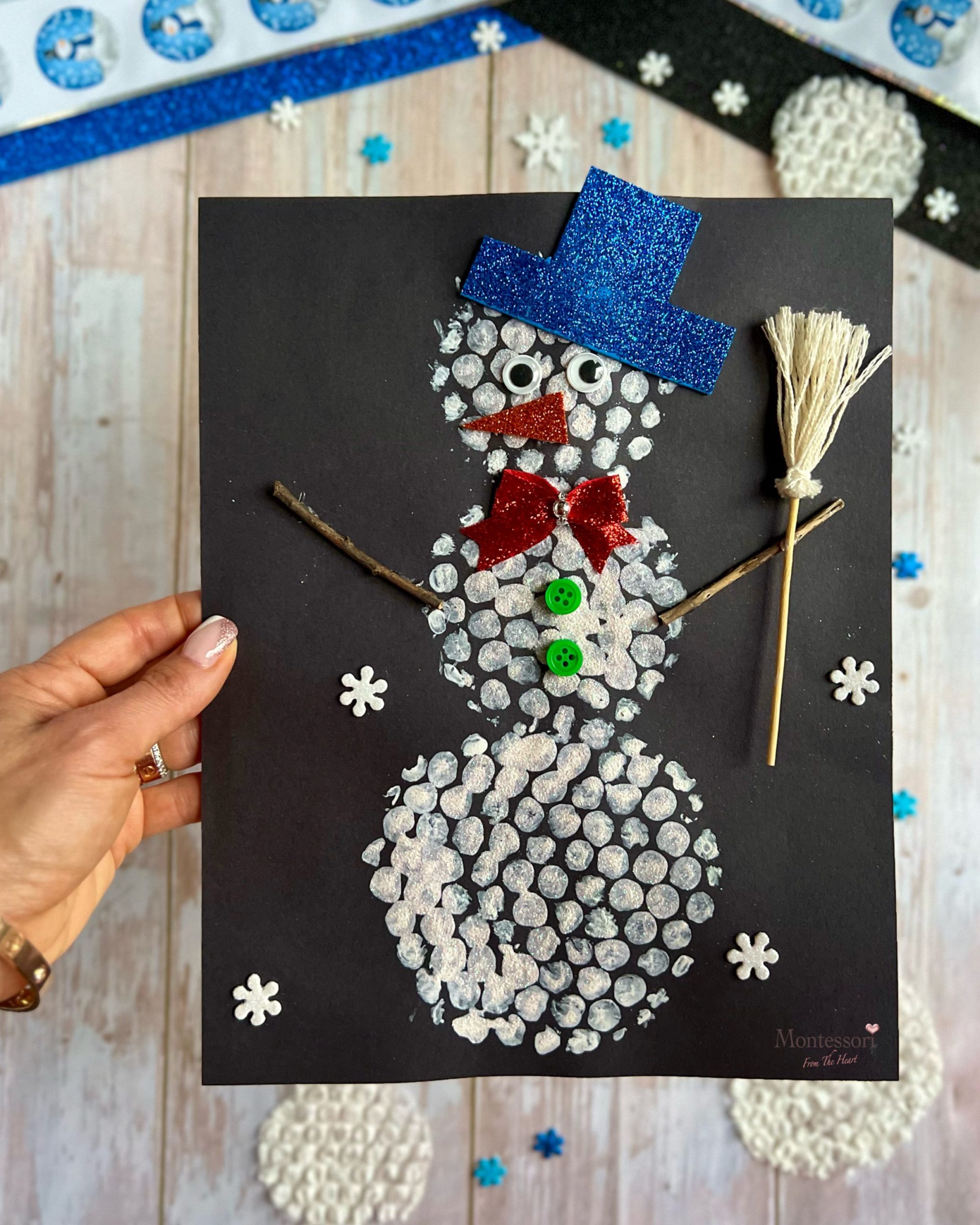 bubble wrap printed snowman craft for toddlers