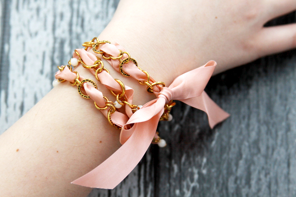 diy vintage ribbon chain bracelet