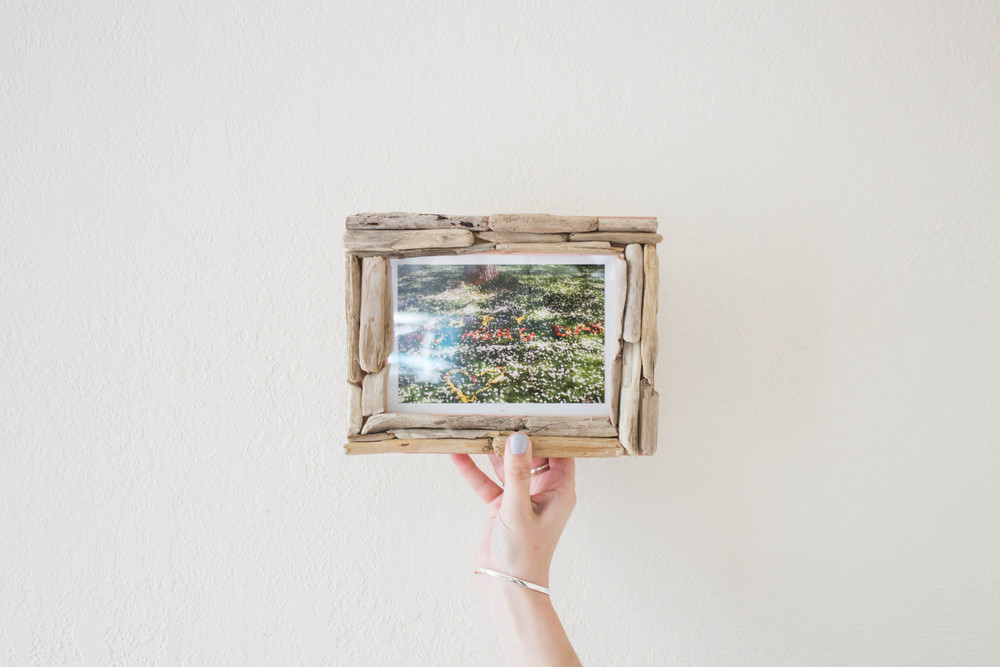 driftwood picture frame diy