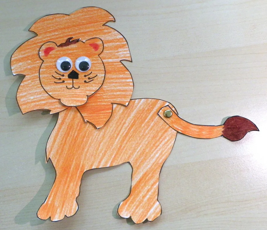 movable lion craft