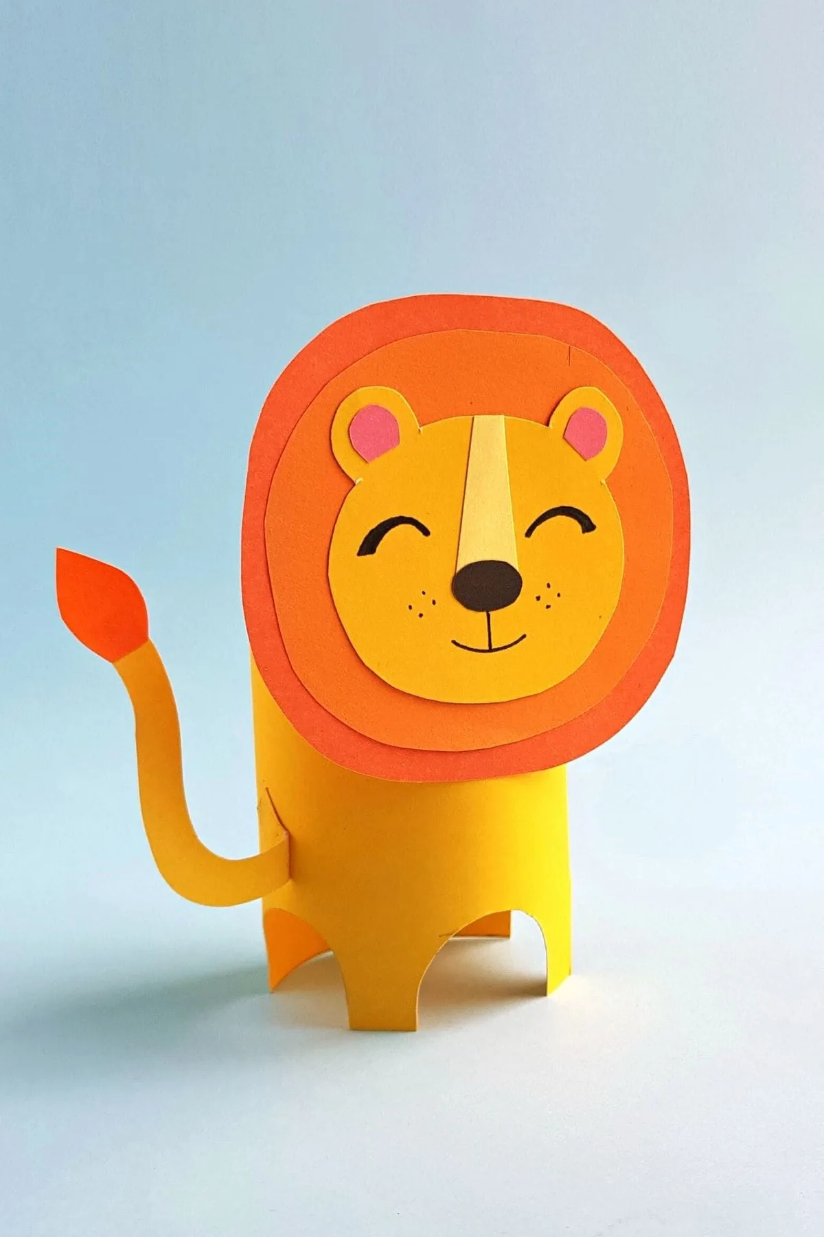 3D paper lion craft