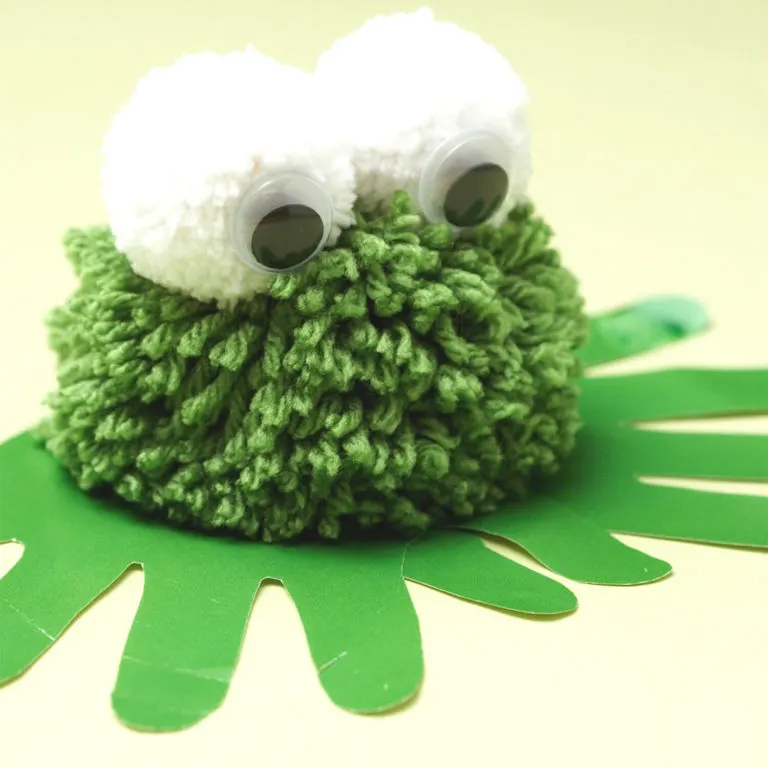 pom pom handprint frog craft