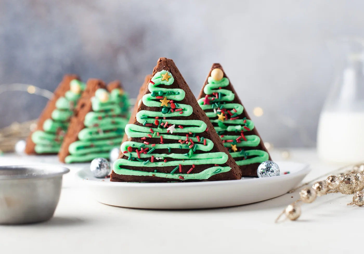 Easy christmas brownies shaped like trees