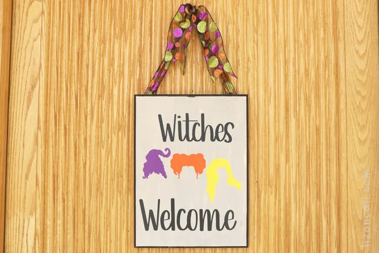 Hocus Pocus Witches Welcome Sign