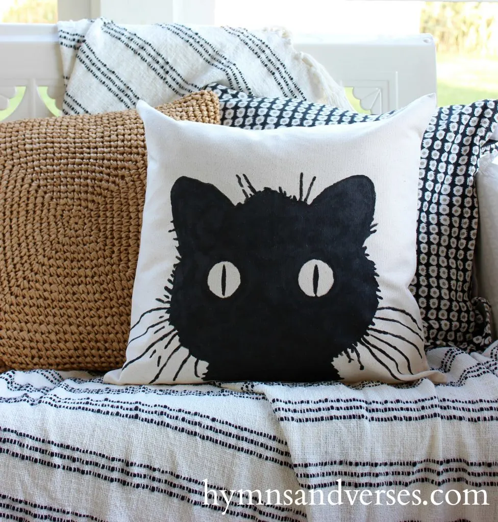 diy black cat pillow cover tutorial