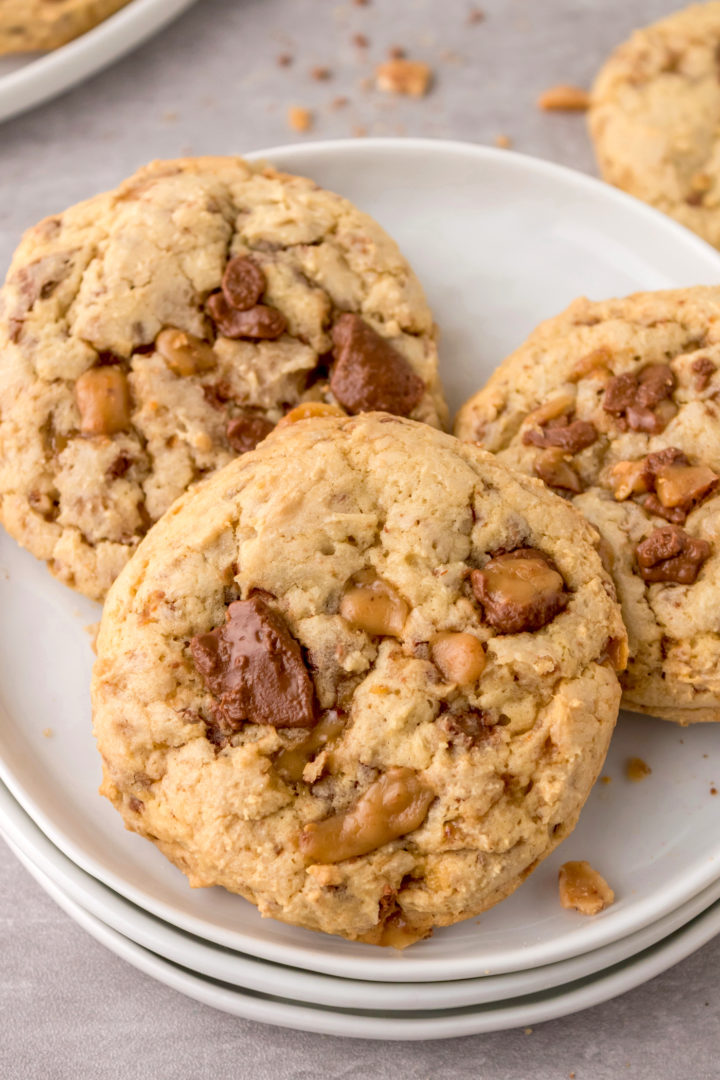 Heath Bar Cookies Everyone Will Love DIY Candy   Heath Bar Cookies 720x1080 