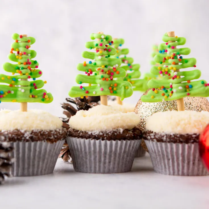 how to make christmas tree cupcakes