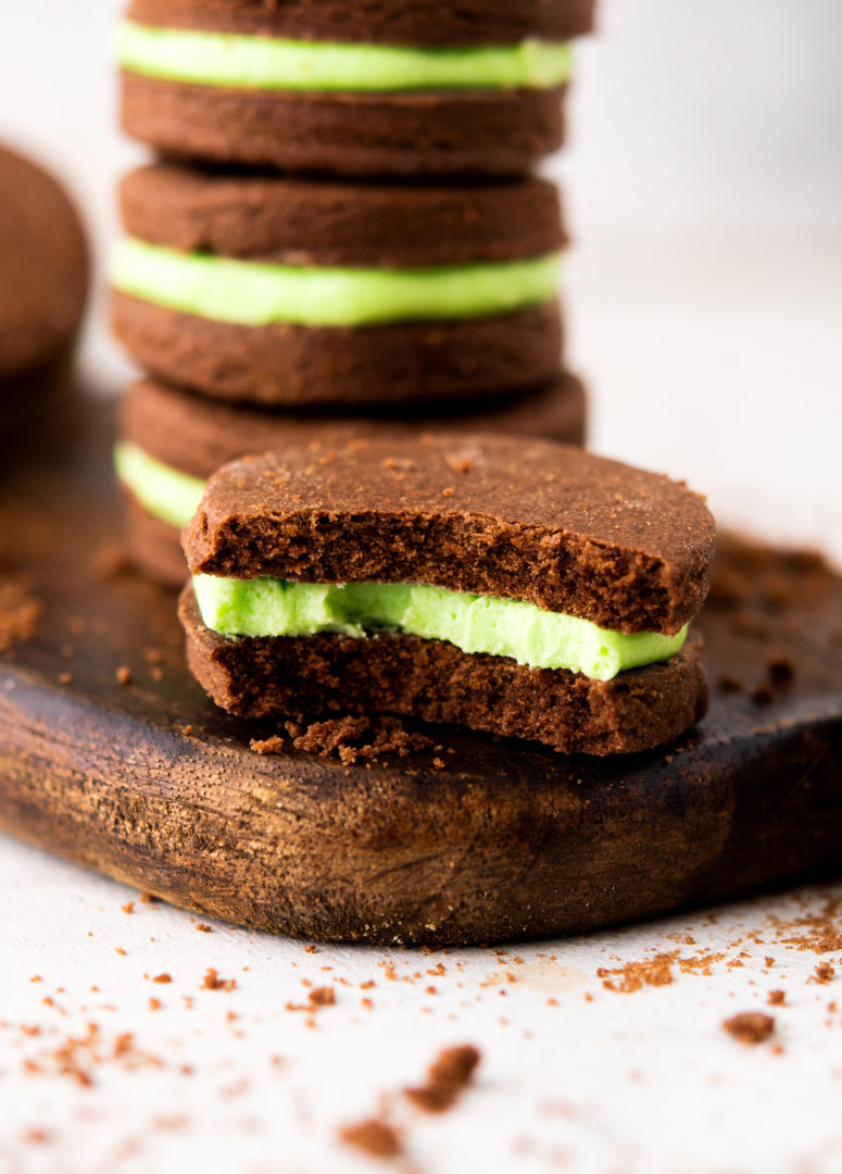 Chocolate Mint Sandwich Cookies Diy Candy