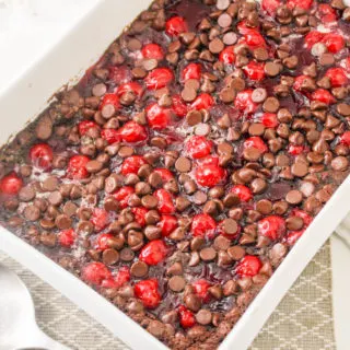 chocolate cake mix with cherry pie filling
