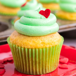 grinch cupcakes