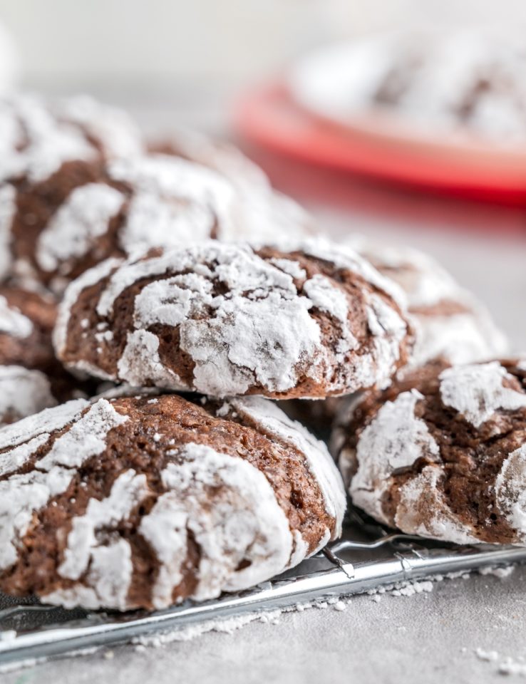 Chocolate Crinkle Cookies are a Holiday Classic - DIY Candy