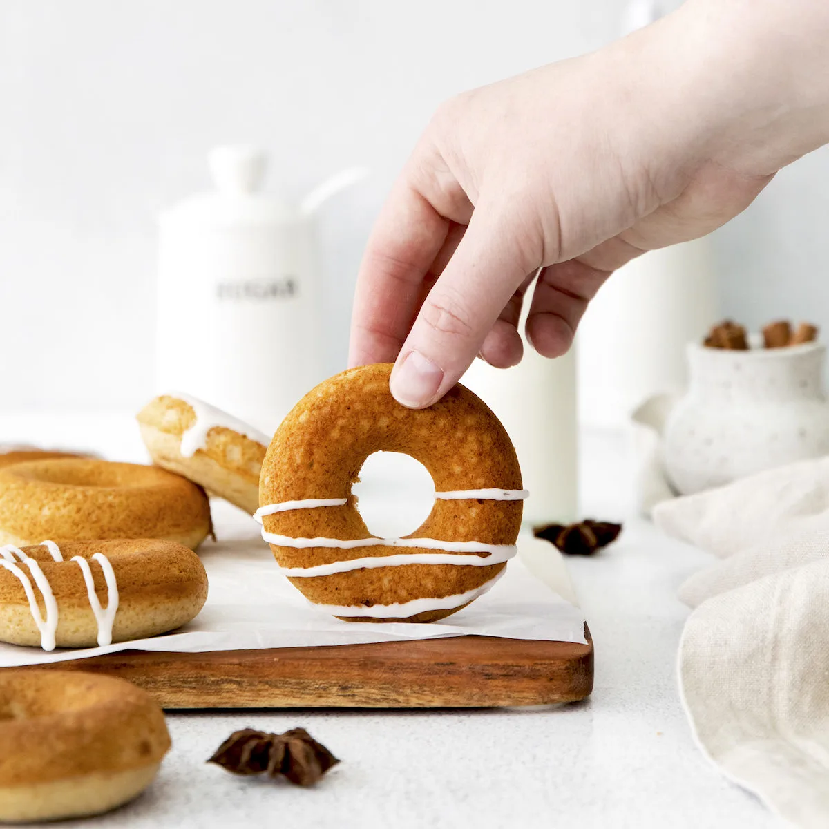 Maple chai baked donuts recipe