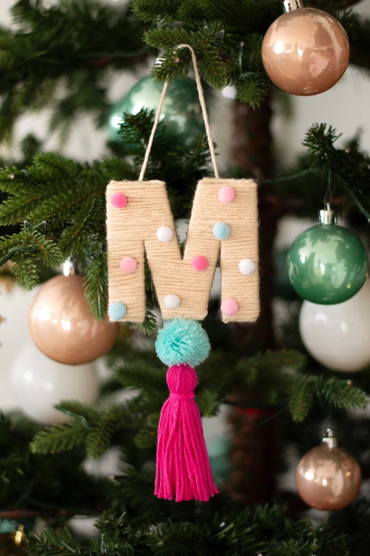 DIY wrapped yarn ornament