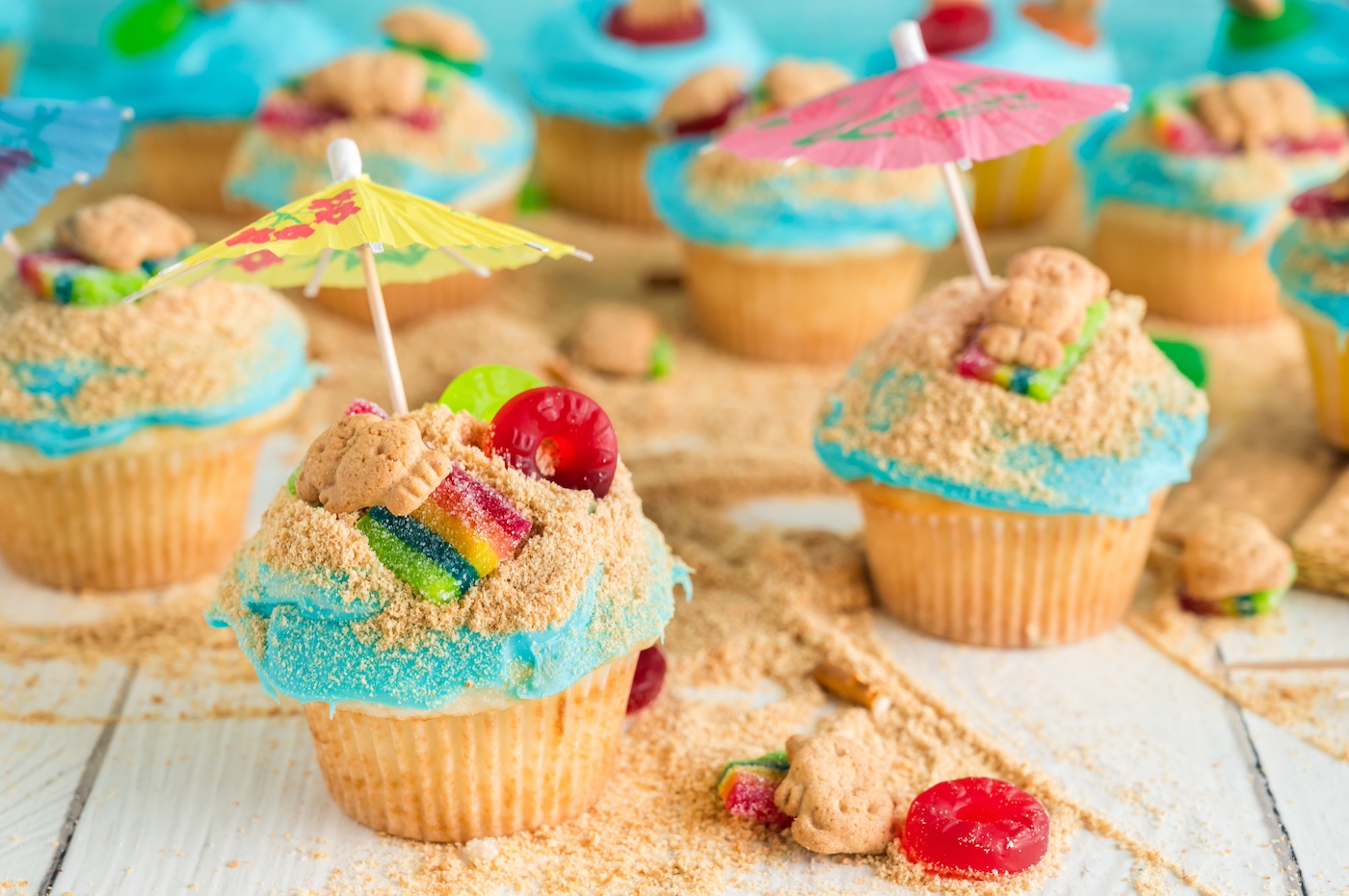 beach cupcakes