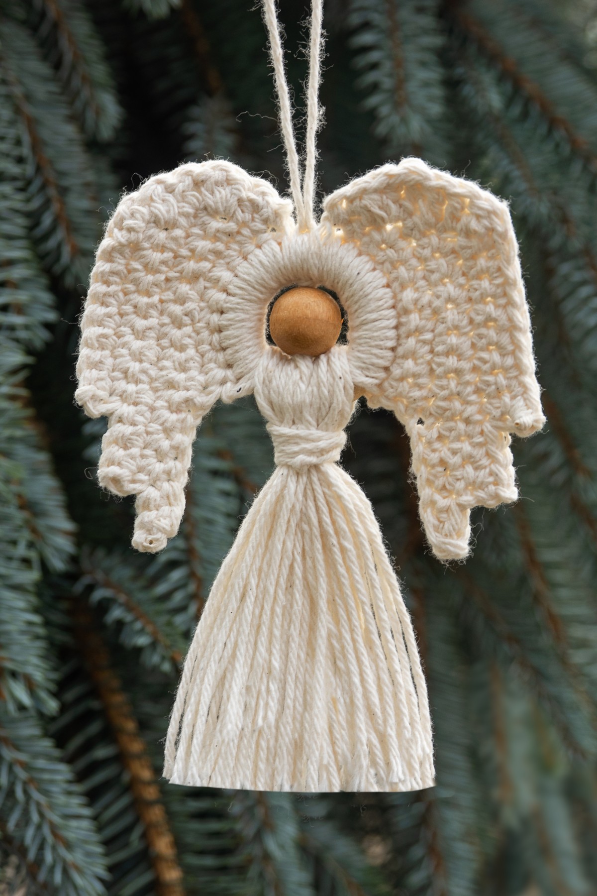 crochet-angel-ornament-free-pattern