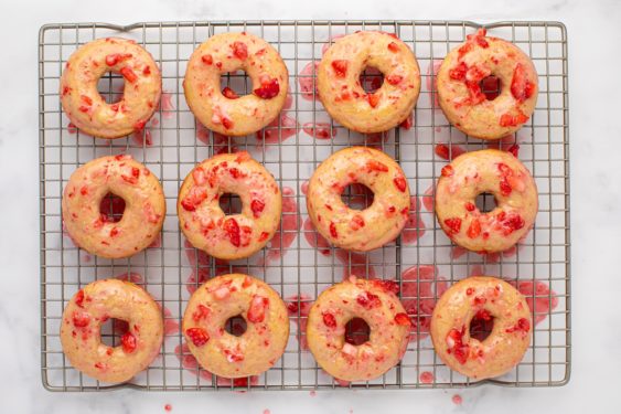 Baked Strawberry Donuts With Tasty Glaze Diy Candy 9081