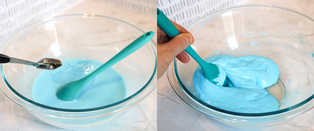 Adding borax mixture to the blue slime