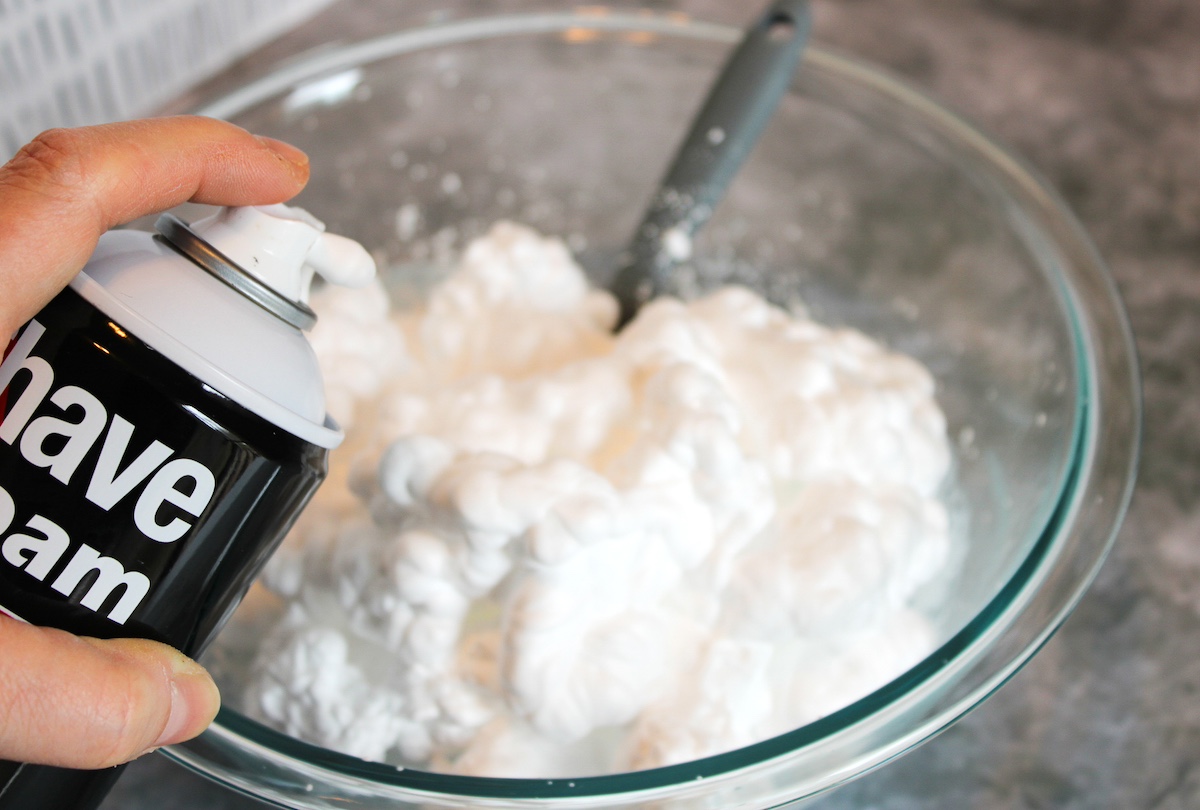 Adding foam shaving cream to the glue mixture