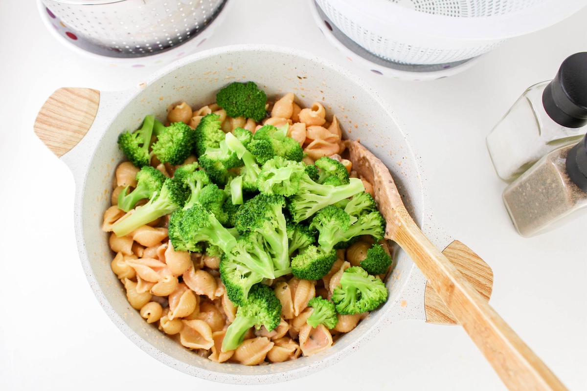 Combine Broccoli, Sauce, and Cooked Noodles