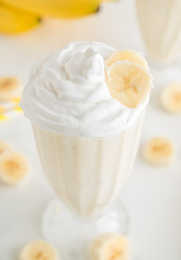 Easy Banana Milkshake Recipe Diy Candy 4384