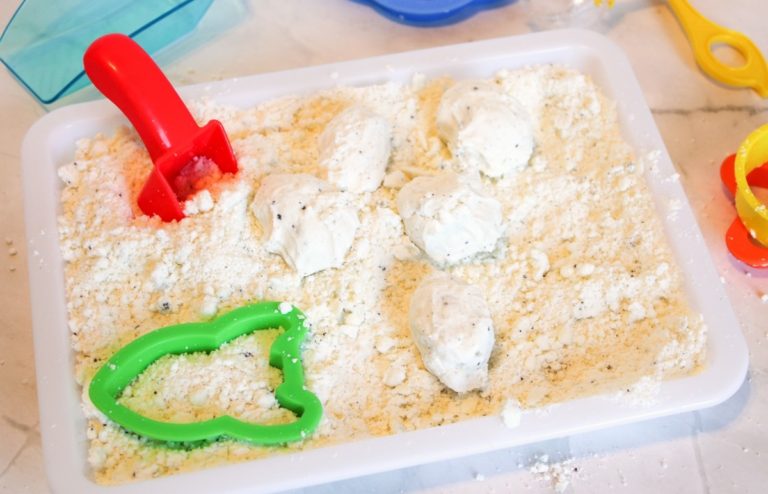 homemade moon sand