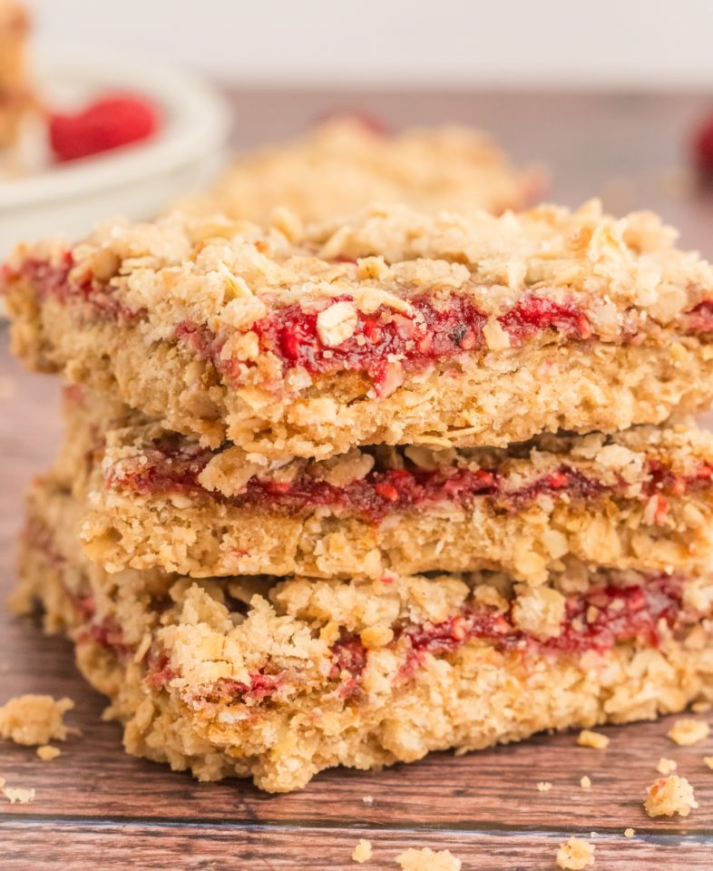 Sweet Raspberry Oatmeal Bars You’ll Love - DIY Candy