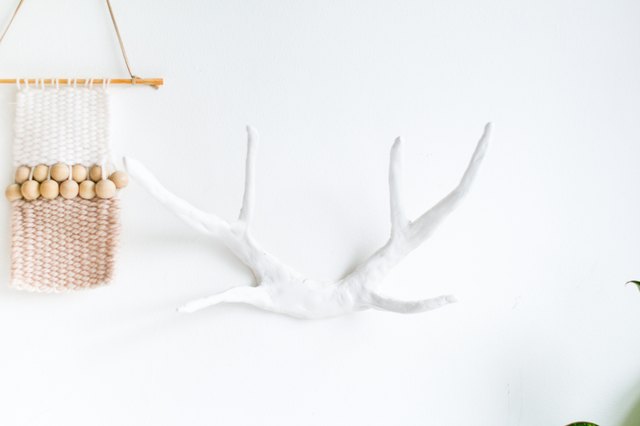 How to make antlers from clay